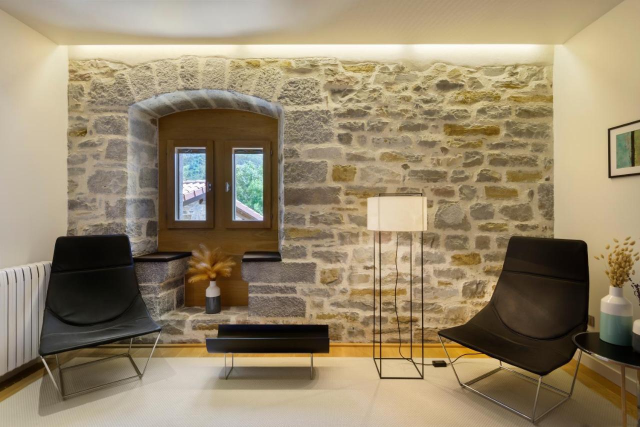 Hotel Rural Torre De Урис Экстерьер фото